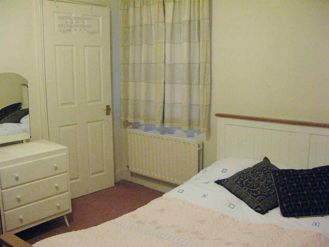 resized-2349823-Bedroom 2.JPG